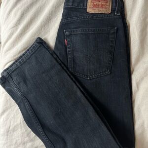 Vintage Levi’s Women’s Slim Straight